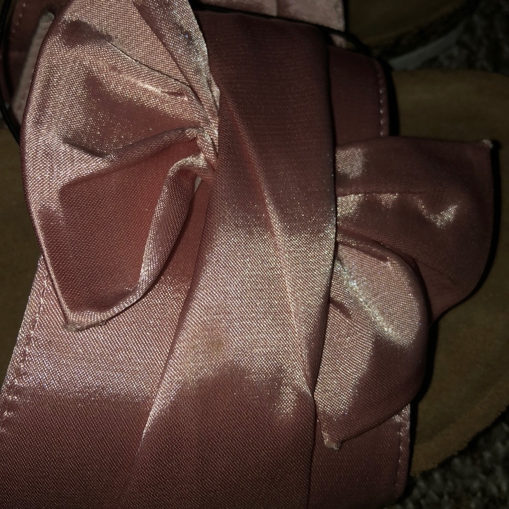 New Sandals - Picture 7 of 7